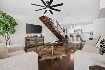 2216 Chenevert Street #7, Houston, TX 77003 - Photo 3