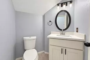 6927 Springcrest Ct, Sugar Land, TX 77479 - Photo 37