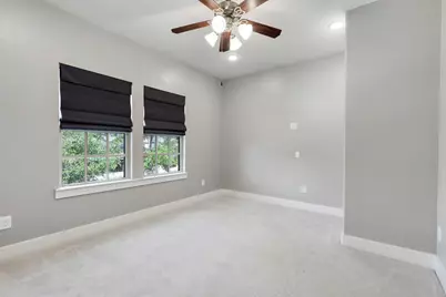 270 Rockwell Park Boulevard, The Woodlands, TX 77389 - Photo 37