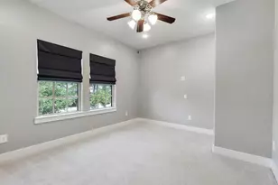 270 Rockwell Park Blvd, The Woodlands, TX 77389 - Photo 37