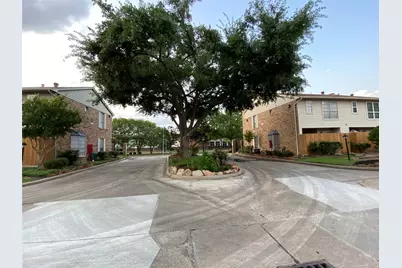 10615 N Briar Forest Drive W #104, Houston, TX 77042 - Photo 31