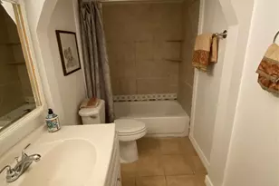 10615 N Briar Forest Dr W, Houston, TX 77042 - Photo 19