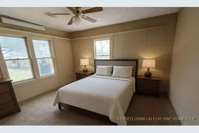 600 E Fayle Street, Baytown, TX 77520 - Photo 9