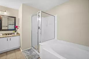15 Blue Creek Pl, The Woodlands, TX 77382 - Photo 17
