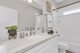 3308 Castor St, Houston, TX 77022 - Photo 37