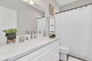 3308 Castor St, Houston, TX 77022 - Photo 35