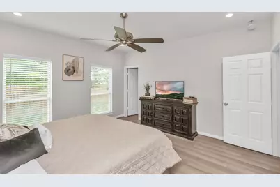 3308 Castor Street, Houston, TX 77022 - Photo 39