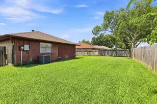 6511 Marisol Dr, Houston, TX 77083 - Photo 11