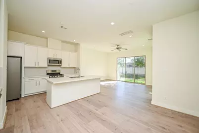 1106 Fuschia Road, Houston, TX 77055 - Photo 5