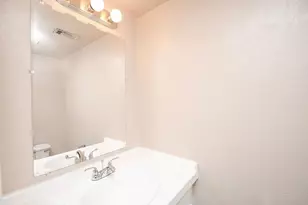 24506 Fir Ridge Ct, Houston, TX 77336 - Photo 11