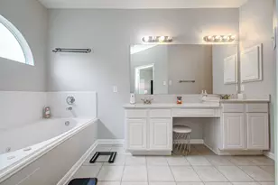 3043 W Hampton Dr, Houston, TX 77082 - Photo 27