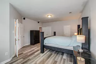 3043 W Hampton Dr, Houston, TX 77082 - Photo 25