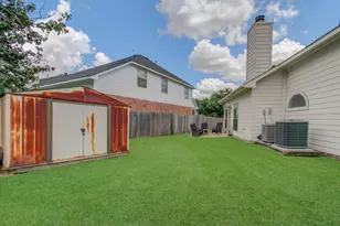 3043 W Hampton Dr, Houston, TX 77082 - Photo 43