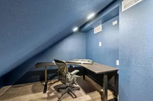 21450 Park Post Ln, Katy, TX 77450 - Photo 5