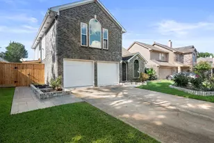 21450 Park Post Ln, Katy, TX 77450 - Photo 1