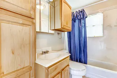 126 Margie Lane, Houston, TX 77037 - Photo 13