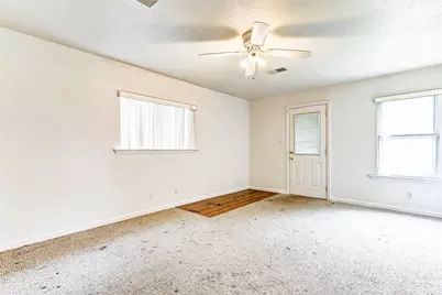 126 Margie Lane, Houston, TX 77037 - Photo 21