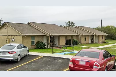 500 W Freeman Street, Mathis, TX 78368 - Photo 3