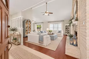 3415 W Creek Club Dr, Missouri City, TX 77459 - Photo 7