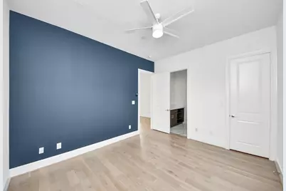 4005 Woodshire Village Estate, Houston, TX 77025 - Photo 33