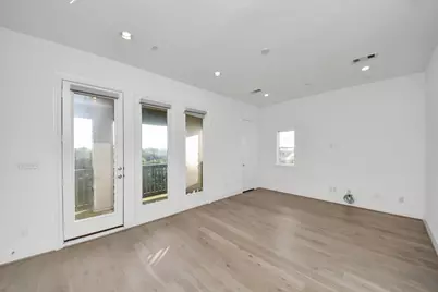 4005 Woodshire Village Estate, Houston, TX 77025 - Photo 37