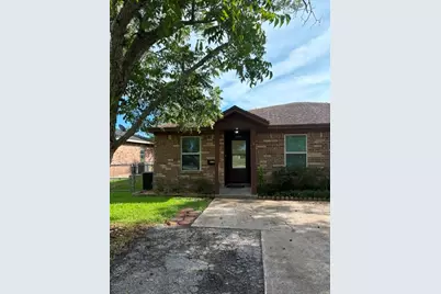 12225 11th Street, Santa Fe, TX 77510 - Photo 1