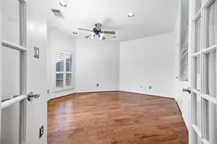 3323 Louvre Ln, Houston, TX 77082 - Photo 37