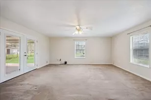 9706 Carmalee St, Houston, TX 77075 - Photo 17