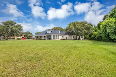 6426 Dow Reef Drive, Beach City, TX 77523 - Photo 39
