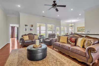 6426 Dow Reef Drive, Beach City, TX 77523 - Photo 9