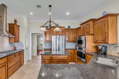 6426 Dow Reef Drive, Beach City, TX 77523 - Photo 15