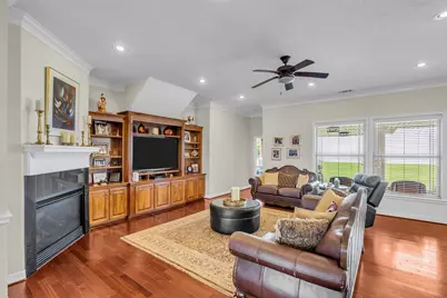6426 Dow Reef Drive, Beach City, TX 77523 - Photo 7