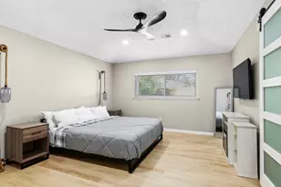 467 Reseda Dr, Houston, TX 77598 - Photo 9