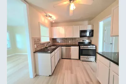 118 Whiting Street, Galveston, TX 77550 - Photo 5