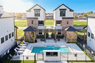 9216 Washington Hts St, Houston, TX 77063 - Photo 1