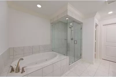 13605 Teal Bluff Lane, Houston, TX 77077 - Photo 29