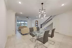 13605 Teal Bluff Ln, Houston, TX 77077 - Photo 5