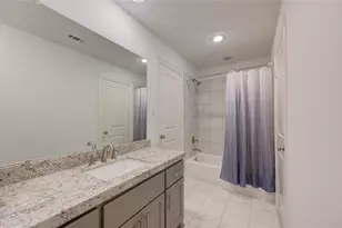 13605 Teal Bluff Ln, Houston, TX 77077 - Photo 31