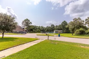 116 Briarwood Ln, Bellville, TX 77418 - Photo 13