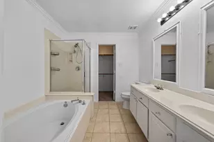 130 S Walden Elms Cir, The Woodlands, TX 77382 - Photo 21