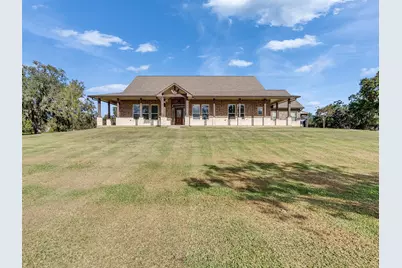 155 Horse Shoe Trail, Angleton, TX 77515 - Photo 29