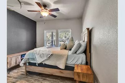 155 Horse Shoe Trail, Angleton, TX 77515 - Photo 15