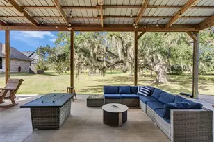 155 Horse Shoe Trail, Angleton, TX 77515 - Photo 21