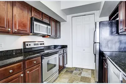 7575 Kirby Drive #2304, Houston, TX 77030 - Photo 5