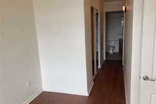 7575 Kirby Dr, Houston, TX 77030 - Photo 9