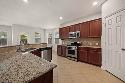 8822 Peach Oak Crossing, Katy, TX 77494 - Photo 27