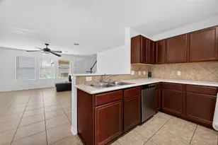 3131 Upland Spring Trace, Katy, TX 77493 - Photo 9