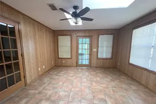 1518 Co Rd 307, El Campo, TX 77437 - Photo 11