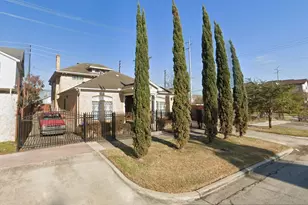 2709 Blodgett St, Houston, TX 77004 - Photo 23