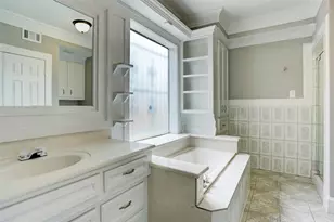 2709 Blodgett St, Houston, TX 77004 - Photo 17